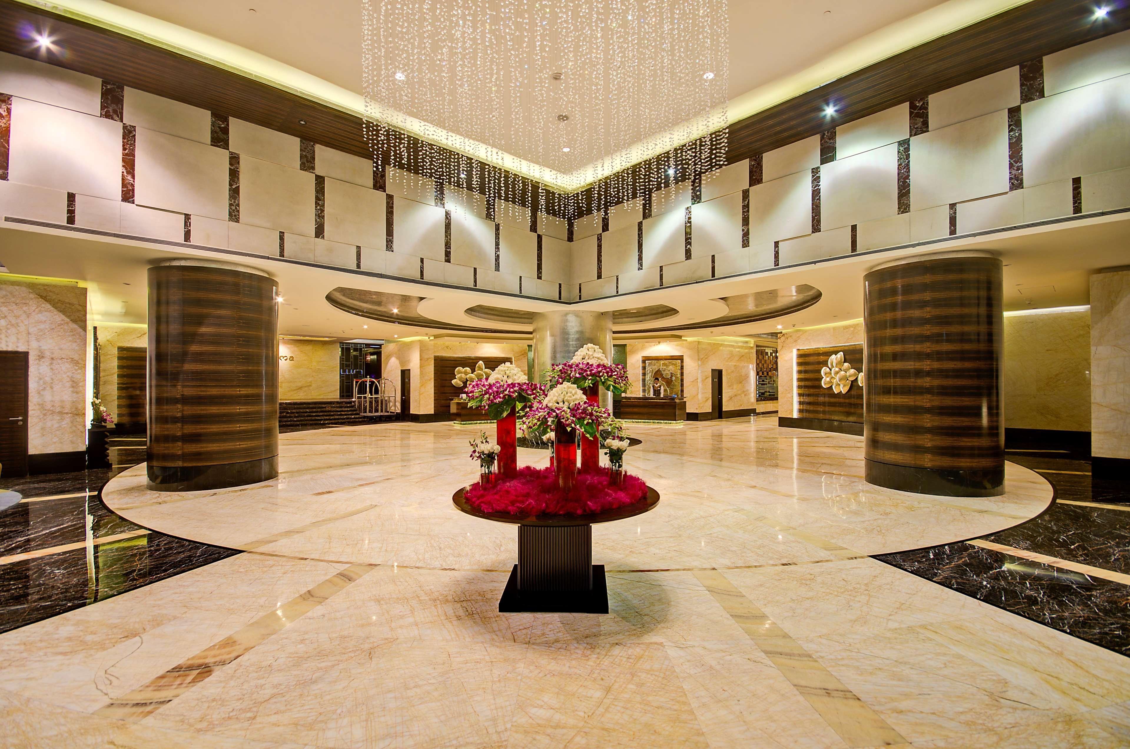 Hotel Radisson Blu Kaushambi Delhi Ncr Ghaziabad Exterior foto