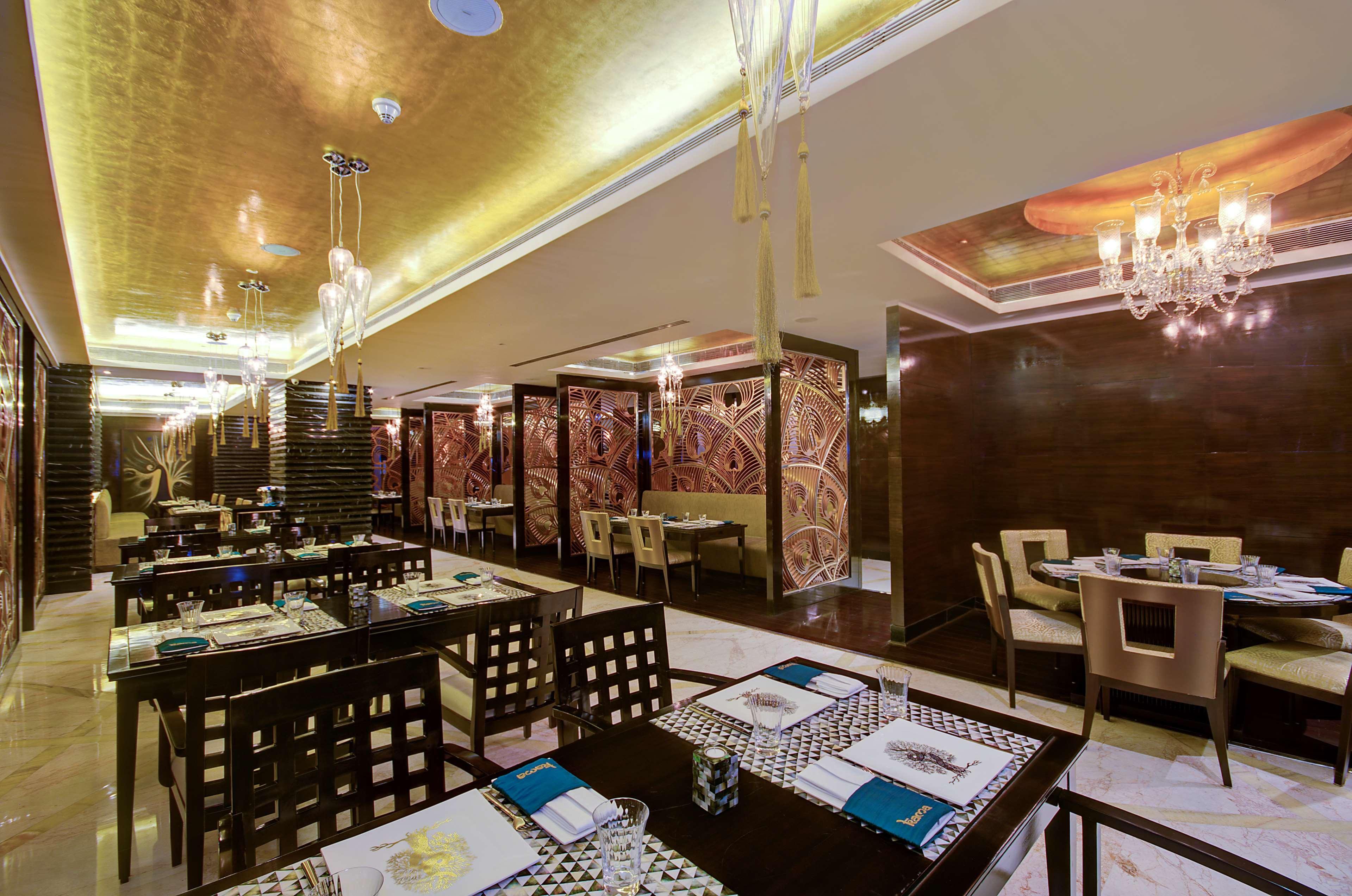 Hotel Radisson Blu Kaushambi Delhi Ncr Ghaziabad Exterior foto